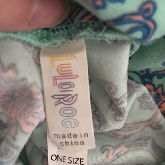 LuLaRoe One Size Leggings - Picture 3 of 3